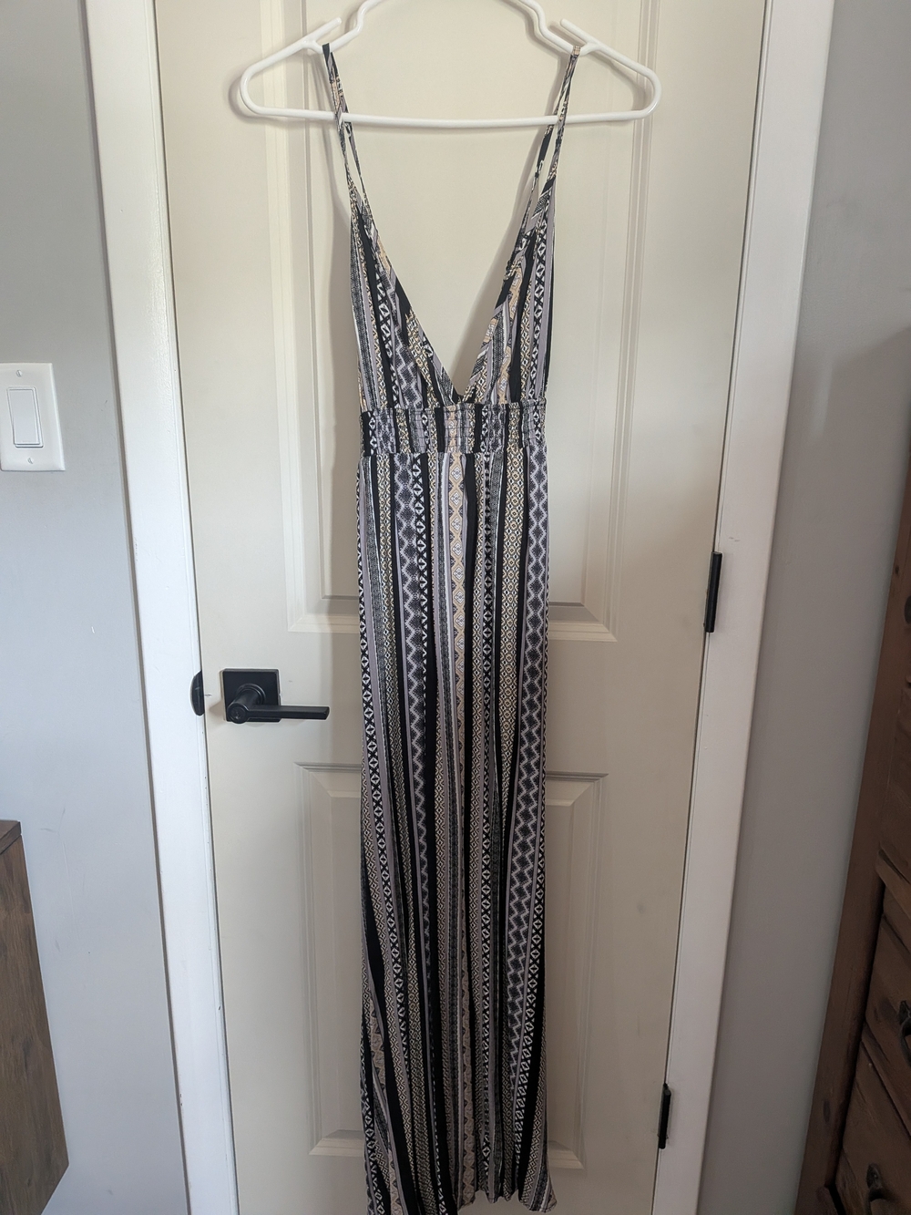 SHEIN Black & Cream Striped V-Neck Spaghetti Strap Maxi Dress